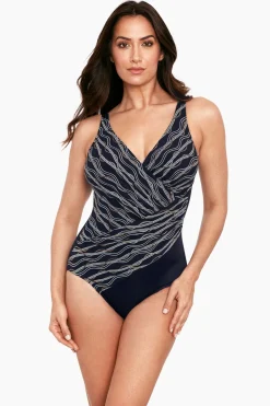 Linked In Oceanus One Piece Swimsuit DD-Cup